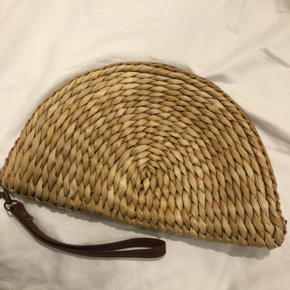Woven adorable summer clutch